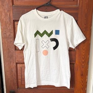 Dusen Dusen x Uniqlo tee size M